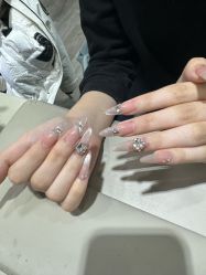 -晨·艺美甲美睫