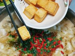 -德林酸菜鱼火锅(南丹店)