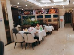 -红菜坊·烤鸭·川鲁宴(石园店)