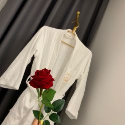 -La Rose·轻奢皮肤管理