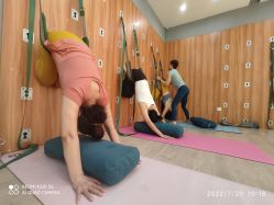 -一伽瑜伽·普拉提