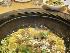 -咱屯子铁锅炖直营店(保利店)