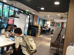 大堂-麦当劳(静安寺店)