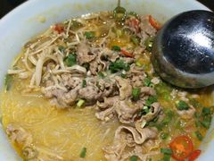 锦庐酸汤肥牛-锦庐道地川菜(来福士店)