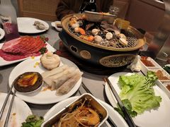 -山焱·炭火自助烤肉(周浦万达店)