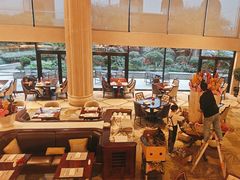 -Salon de Ville浦江汇(上海外滩华尔道夫酒店店)