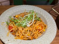 -Dragon Pizza•圆脸龙披萨·牛排餐厅