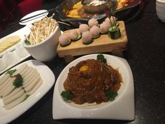 -小天鹅火锅·一线江景洪鼎旗舰店(洪崖洞店)