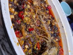 -有红鸡毛店·川菜(建设路店)