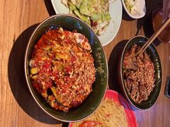 -先启半步颠小酒馆(白麓里店)