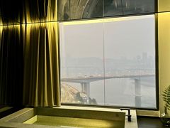 -Yolo私汤温泉设计师酒店(重庆南滨路店)