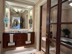 -广州富力丽思卡尔顿酒店