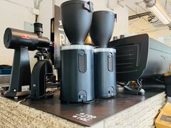 -Roast8ry Coffee Lab