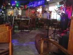-炭火功夫烤鱼·小龙虾音乐餐吧(新风街店)