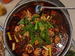 -牟记江湖重庆地标特色菜鱼蛋海鲜无刺鲫鱼(巴南区黑金冠十多年好店)