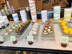 -两咖啡自助餐厅(静安香格里拉酒店)