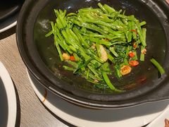 -港丽餐厅(来福士店)