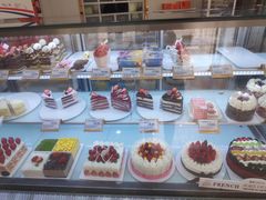 面包甜点陈列柜-凯斯汀蛋糕(大学城店)