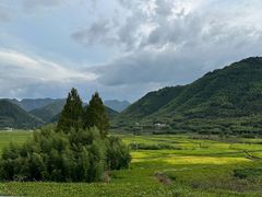 -雅鲁激流探险漂流