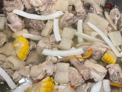 -喃喃椰·糟粕醋·椰子鸡火锅(七堡花园店)