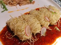 鸡丝拌面-桂满陇天书(南京德基旗舰店)