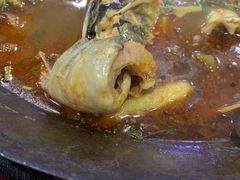 -丹水桥地锅鱼·翘嘴鲌·地方特色全鱼宴(丹江口大坝店)