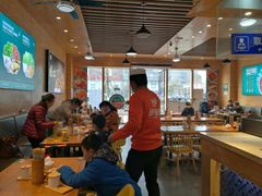 大堂-伊麦佳兰州牛肉面清真美食店