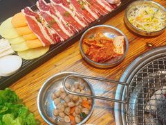 -韩国明洞碳烤肉(常平店)