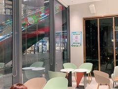 -奈雪的茶(优特汇店)