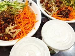 -牛一嘴·兰州牛肉面·大盘鸡(财富中心店)