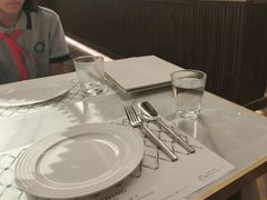 -静香HOUSE·全时段融合餐厅(七星欢乐颂店)