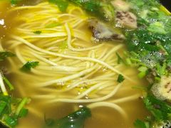 -杨记清芳牛肉拉面(京广路店)