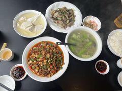 -华冠悠岚·庭院餐厅(青城后山店)