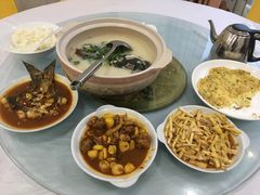 -天乐农家鱼头王(天目湖店)