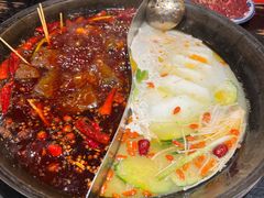 -周小明火锅(黑金冠社区店)