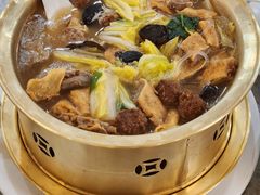 -汗腾格里·风味餐厅(新疆驻京办店)