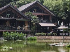 -静安公园(静安寺街道)