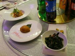 -上海玫瑰园度假酒店