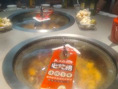 -山河屯铁锅炖(哈西站店)