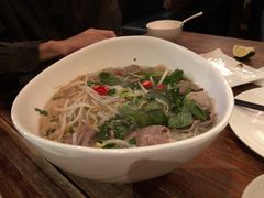 火车头河粉-肆角餐吧4Corners(烟袋斜街店)