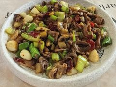 -小桥衢州人家·海鲜烧烤·盱眙龙虾(万达水街店)