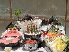 -红鼎豆捞·非遗鲍皇汤火锅(宝丰路店)