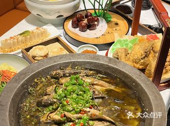 来西安下高铁直奔这家陕菜。。。