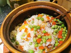 抚仙湖铜锅土豆焖饭-云海肴云南菜·蒸汽石锅鱼(青岛万象城店)