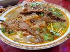 -金杨拉面王小吃面馆·牛三宝面·红烧牛肉粉