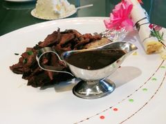 -德信恒隆国际酒店