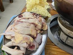 -威邵鸡煲(西华路总店)