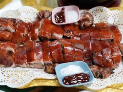 烤乳猪-大石鼓山庄·珠海第一烧猪