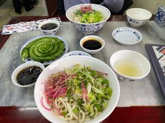 肉丁小碗干炸炸酱面-海碗居(牡丹园店)