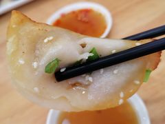 -小姜锅贴(凤凰街店)